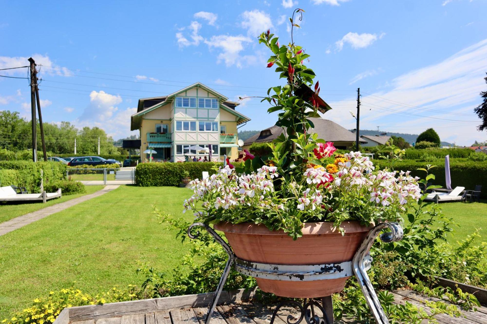A Part Of Eden Apartment Krumpendorf Exterior foto